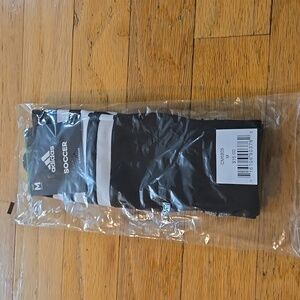 NWT Adidas AEROREADY Soccer Socks Size M Black & White